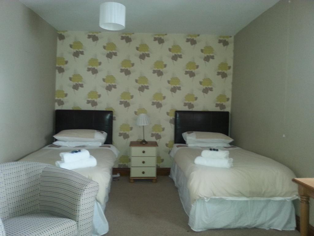 Red Lion Hotel Ystrad Meurig Habitación foto